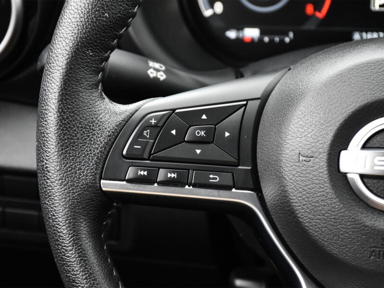 2024 Nissan Kicks SV   Heated Seats   Heated Steering   Remote Start Photo