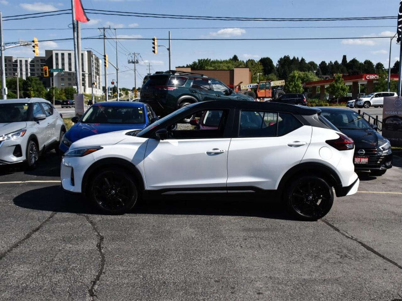 2024 Nissan Kicks SR--Leather   Adaptive Cruise   360 Cam   Bose Aud Photo