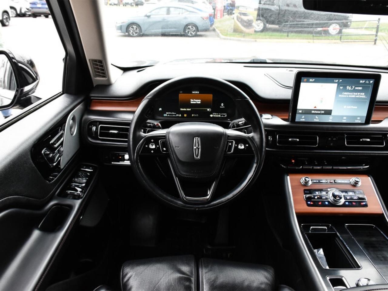 2020 Lincoln Aviator Reserve  Leather   Sunroof   Nav   Cooled Seats Photo