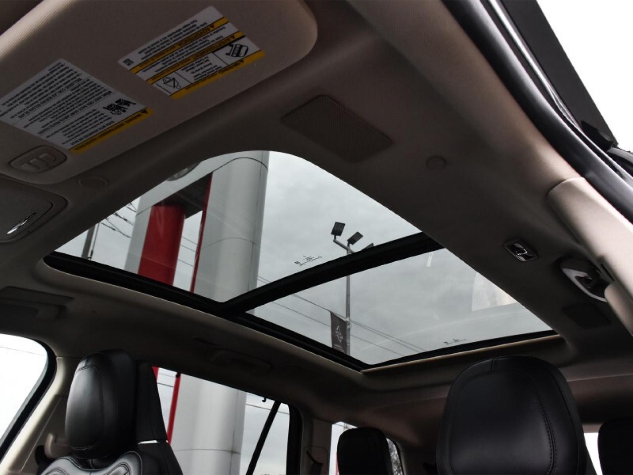 2020 Lincoln Aviator Reserve  Leather   Sunroof   Nav   Cooled Seats Photo