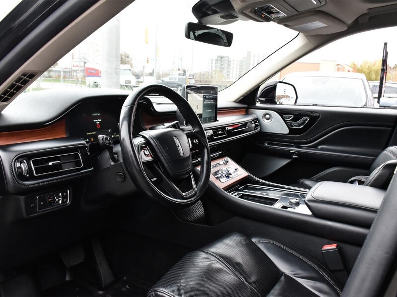 2020 Lincoln Aviator Reserve   Leather   Sunroof   Nav   Cooled & Heate Photo