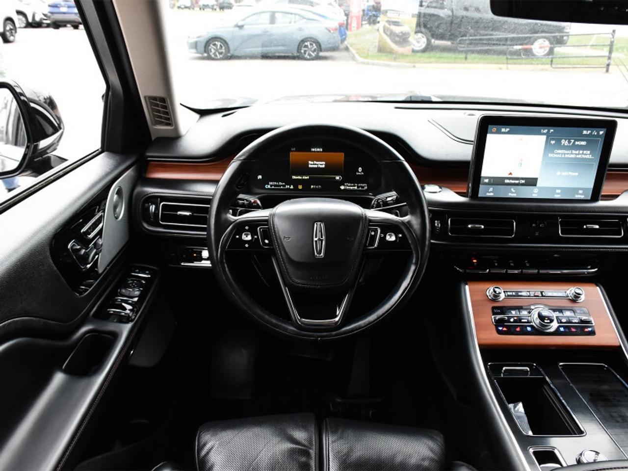 2020 Lincoln Aviator Reserve   Leather   Sunroof   Nav   Cooled & Heate Photo