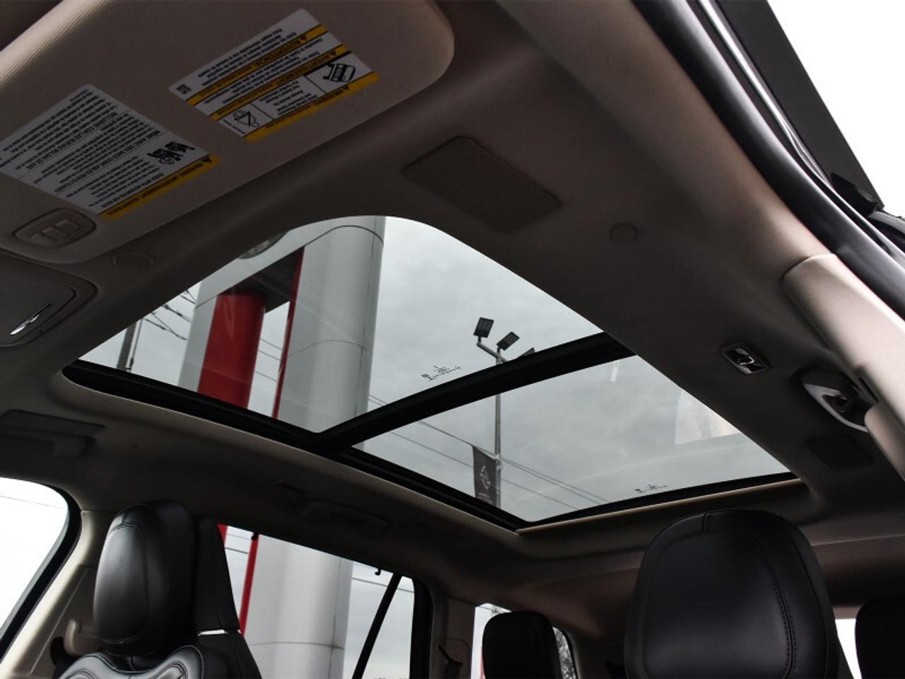 2020 Lincoln Aviator Reserve   Leather   Sunroof   Nav   Cooled & Heate Photo