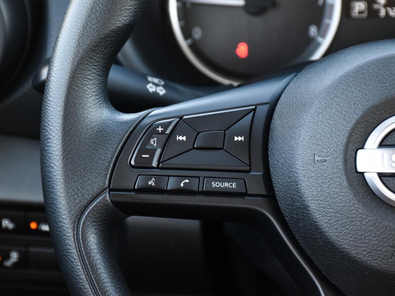 2024 Nissan Kicks S   CarPlay   Android Auto   BSM   Rear Camera Photo