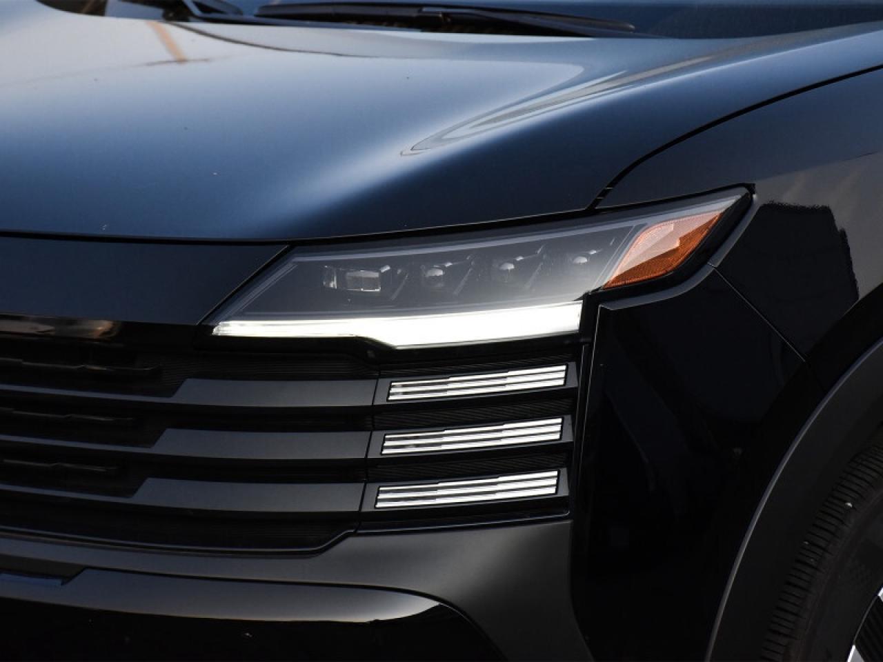 2025 Nissan Kicks SV AWD-Remote Starter  Alloys  Wireless Charging P Photo