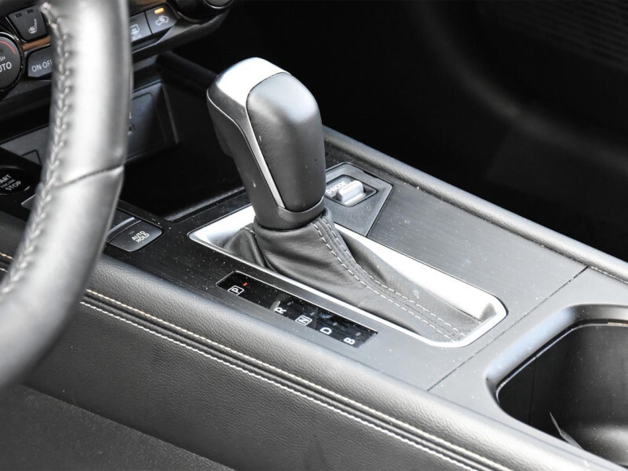 2025 Nissan Kicks SV AWD-Remote Starter  Alloys  Wireless Charging P Photo