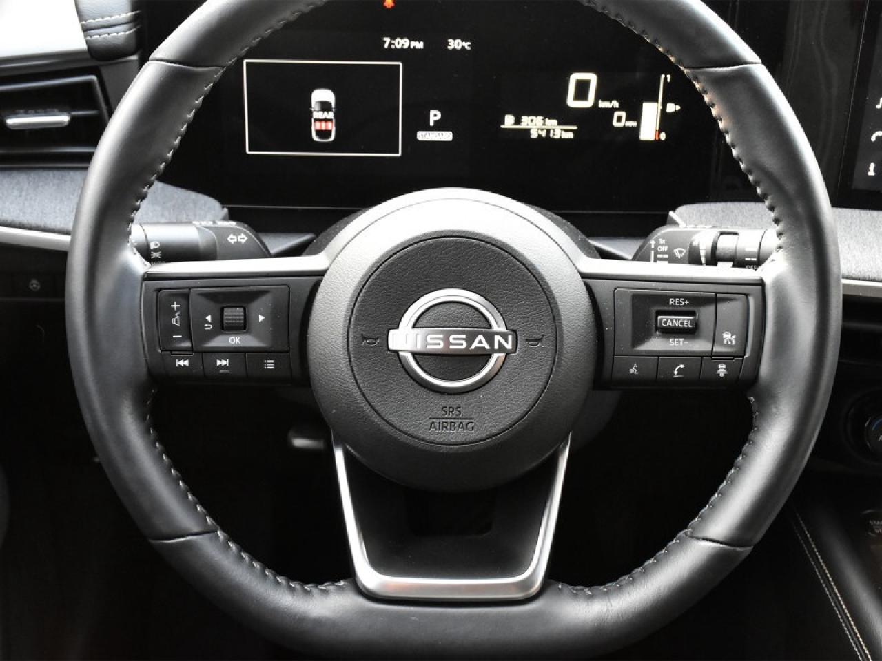 2025 Nissan Kicks SV AWD-Remote Starter  Alloys  Wireless Charging P Photo