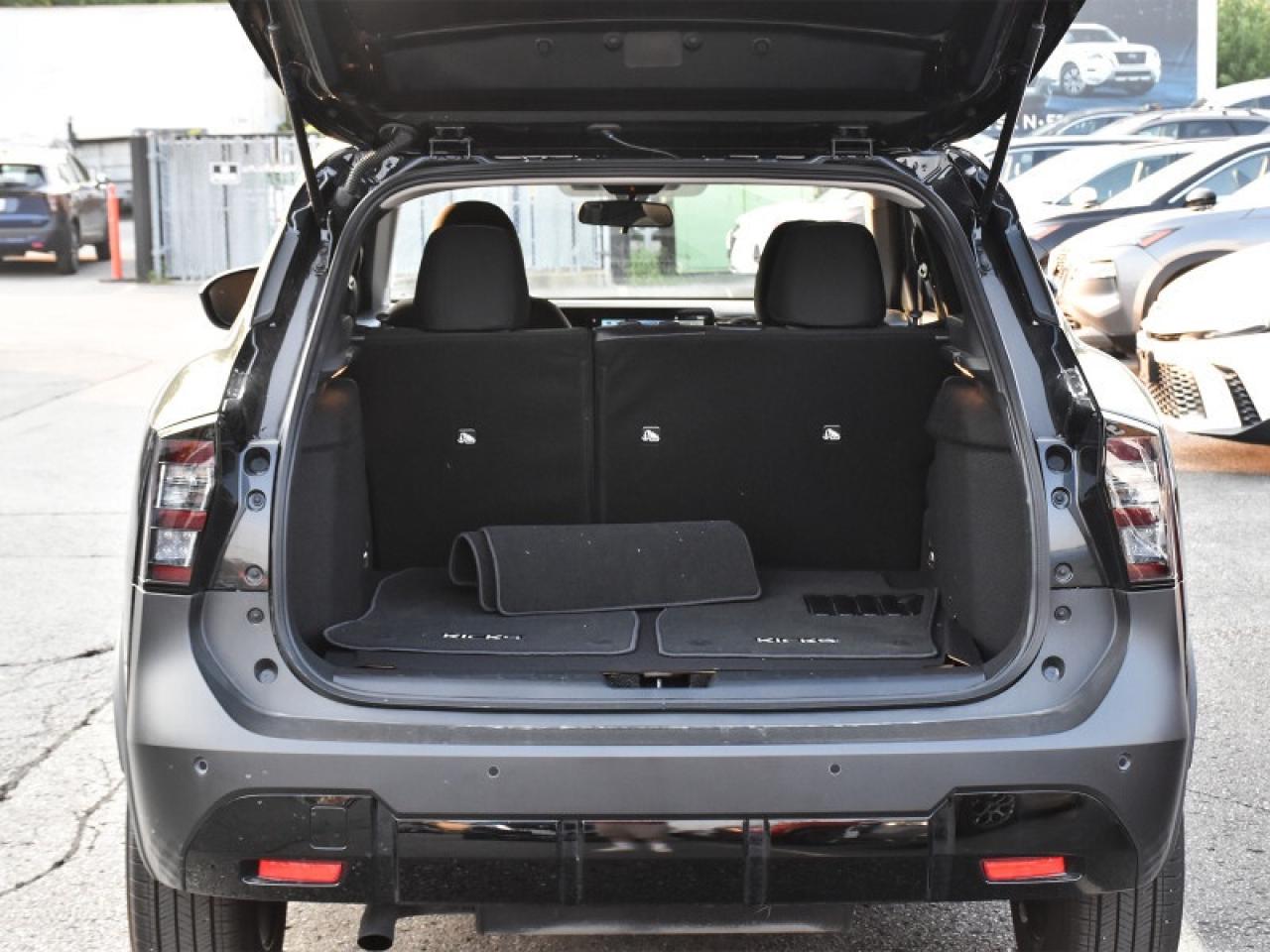 2025 Nissan Kicks SV AWD-Remote Starter  Alloys  Wireless Charging P Photo