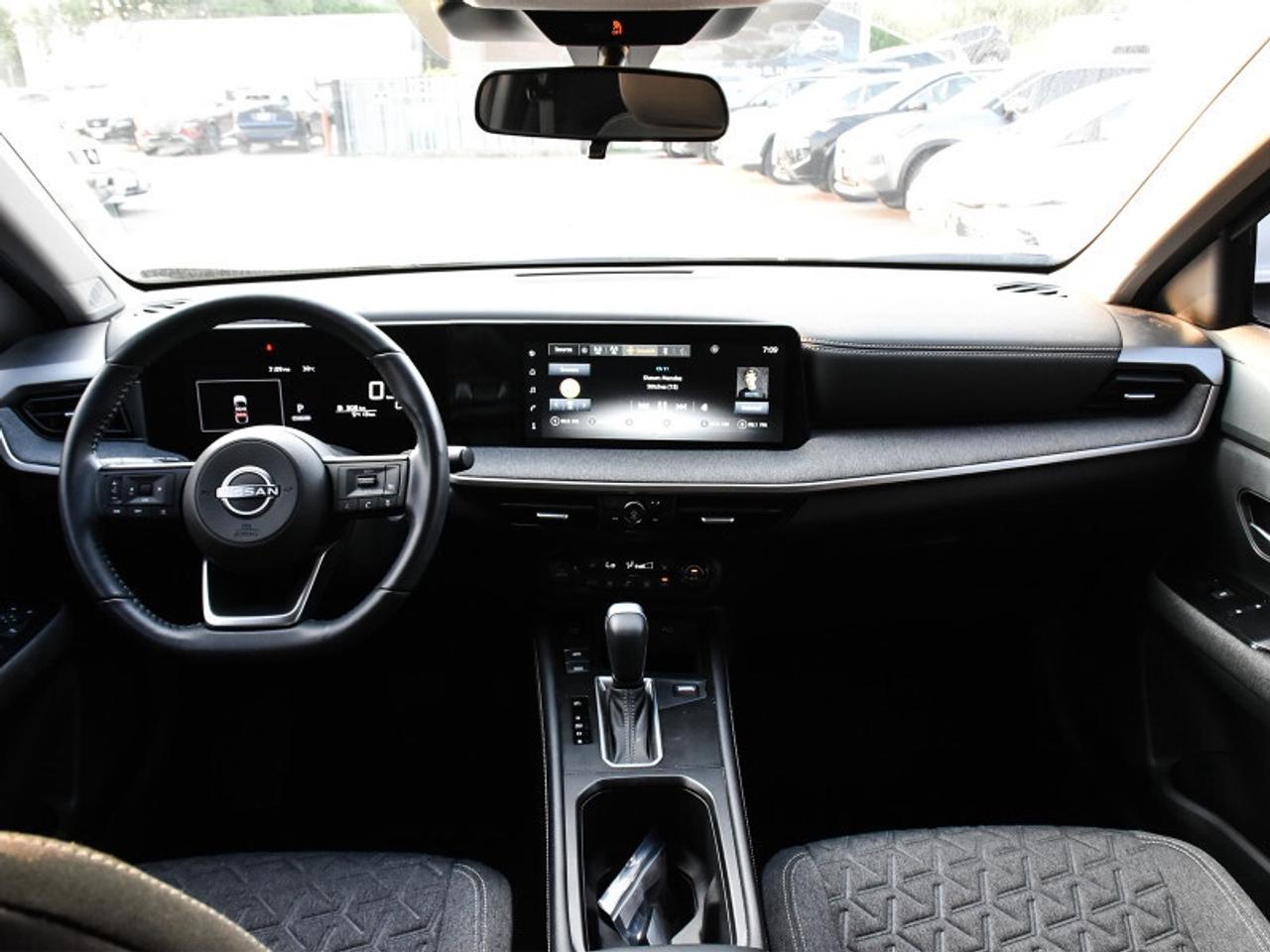 2025 Nissan Kicks SV AWD   Remote Start   Alloys  Wireless Charging Photo