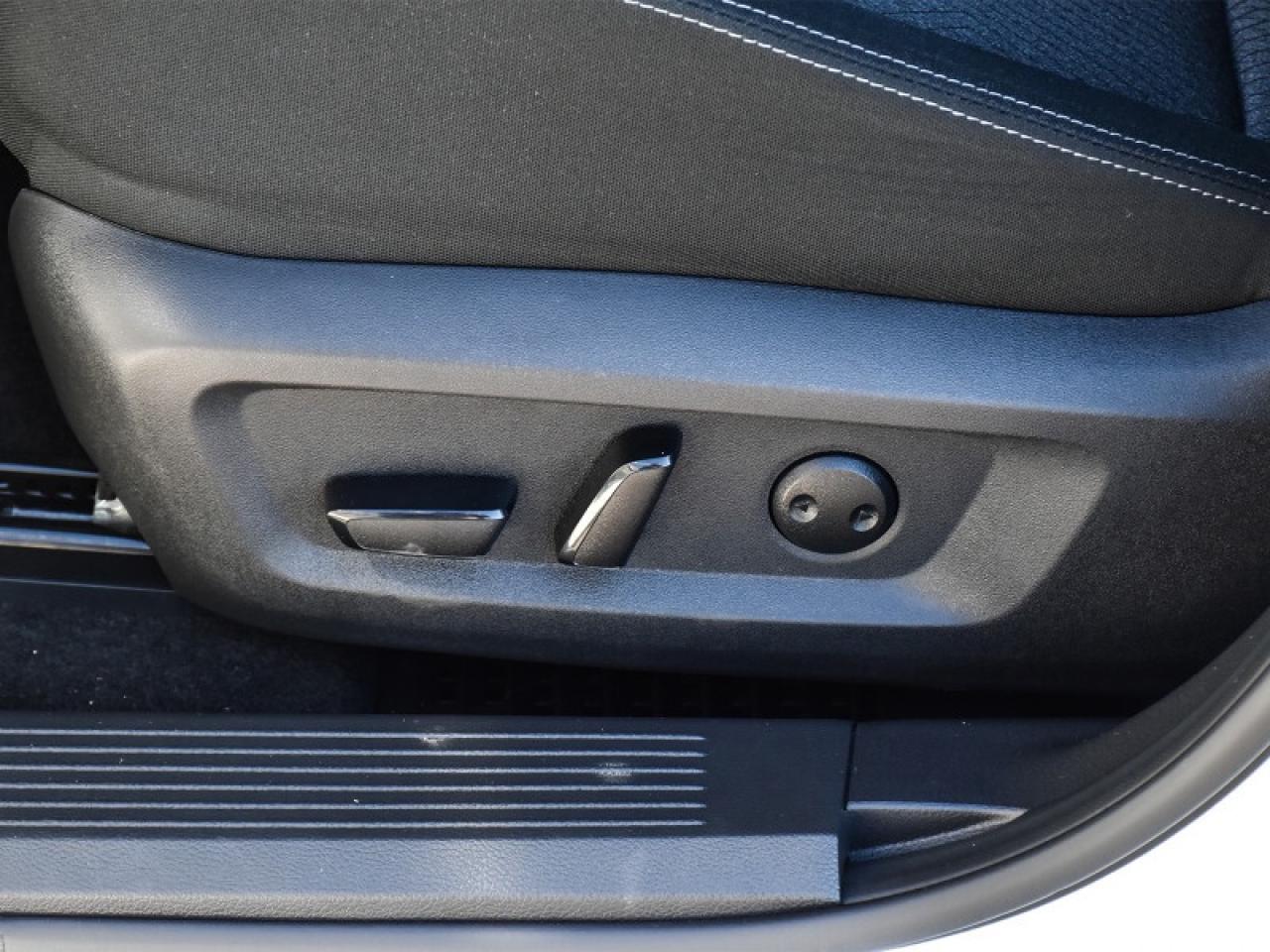 2024 Nissan Rogue SV Moonroof   Adaptive Cruise   CarPlay   Android Photo