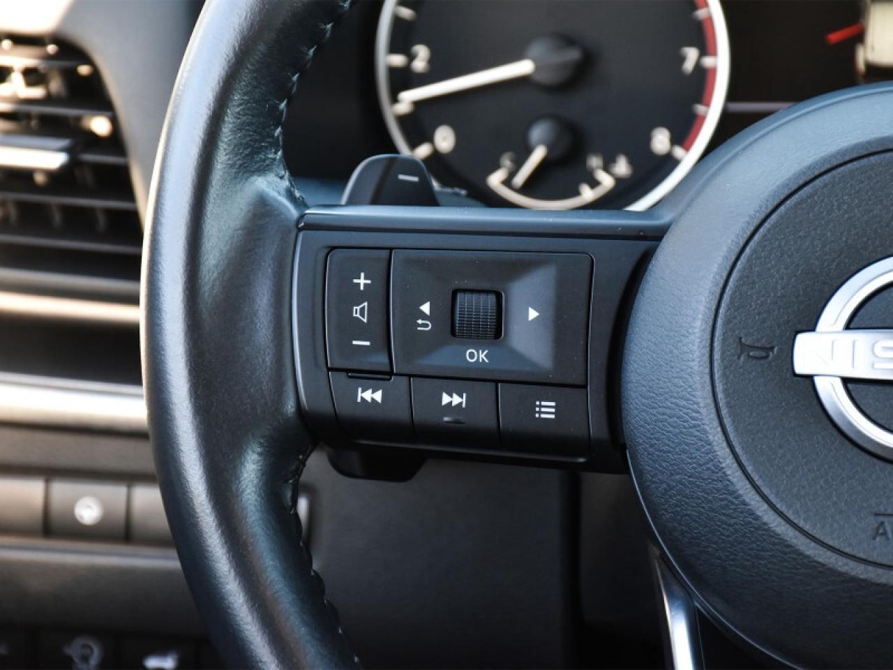 2024 Nissan Rogue SV Moonroof   Adaptive Cruise   CarPlay   Android Photo