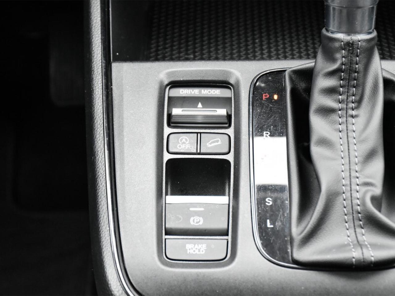 2024 Honda CR-V LX-B AWD  Adaptive Cruise   Carplay   Android Auto Photo