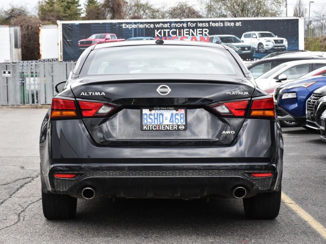 2021 Nissan Altima 2.5 Platinum AWD   Leather   Navi   Roof Photo4