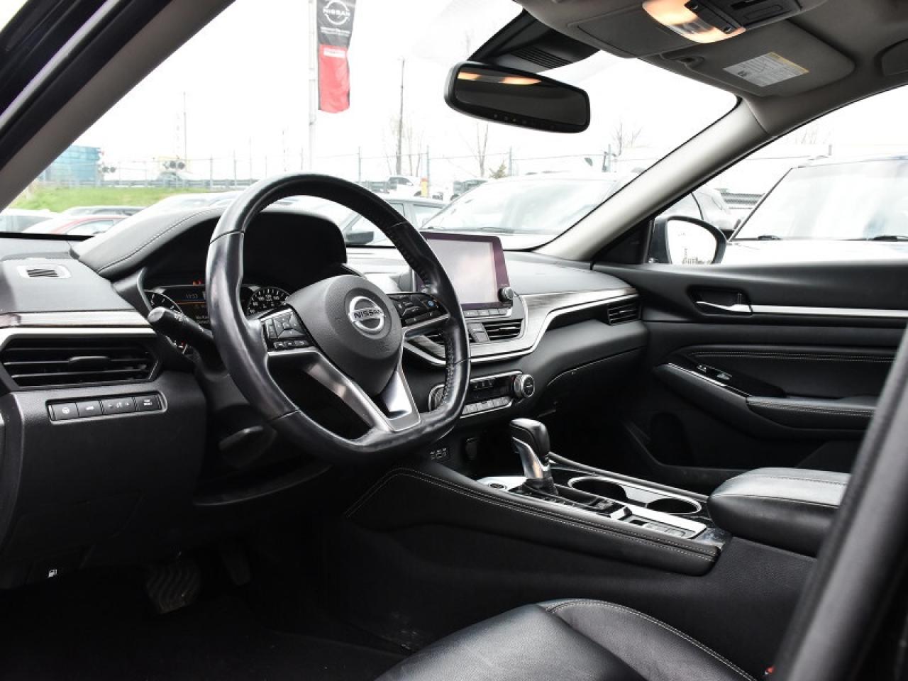 2021 Nissan Altima 2.5 Platinum AWD   Leather   Navi   Roof Photo