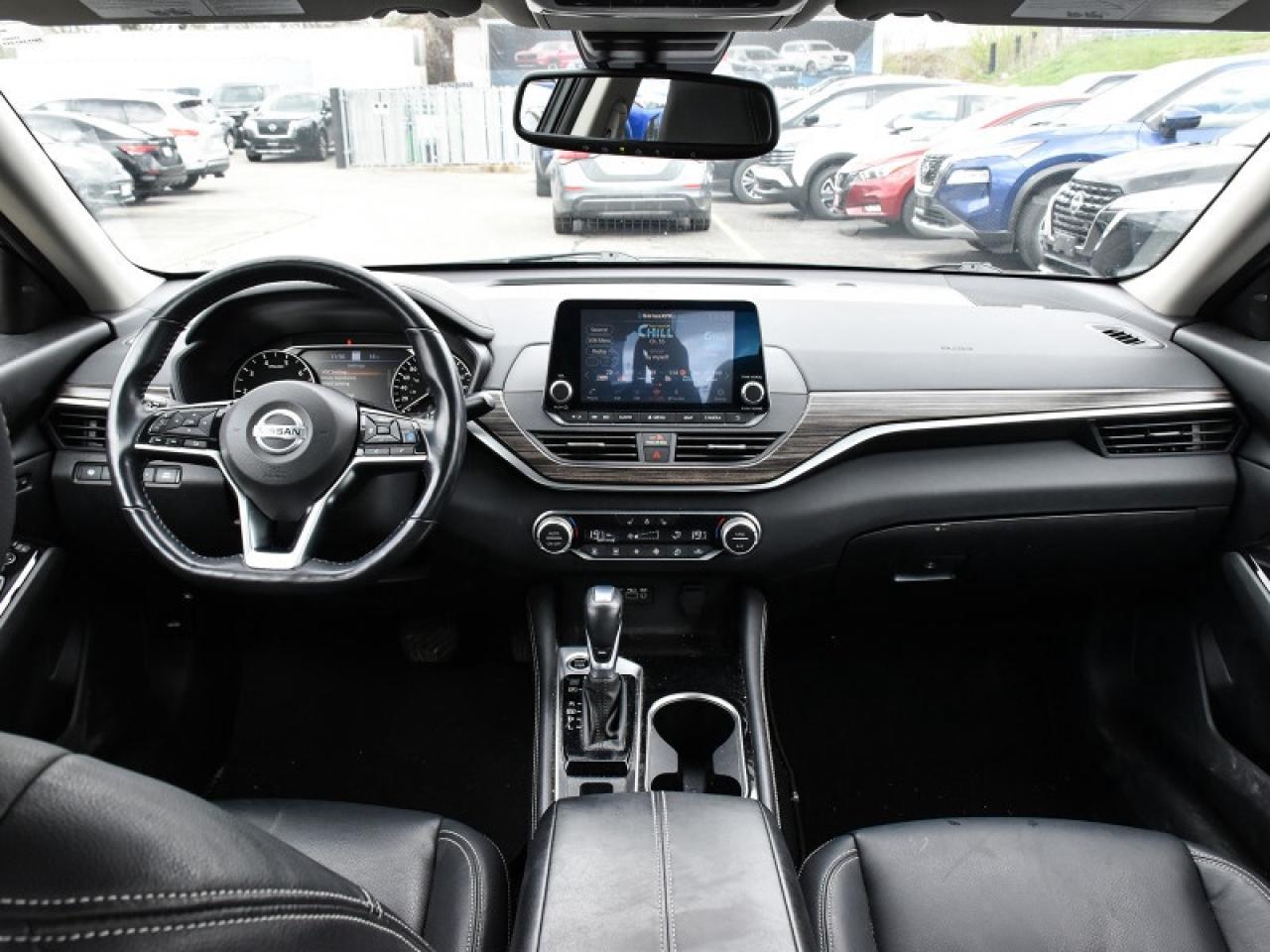 2021 Nissan Altima 2.5 Platinum AWD   Leather   Navi   Roof Photo