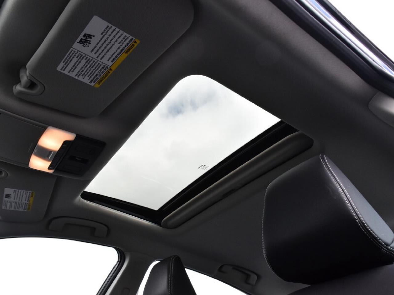 2021 Nissan Altima 2.5 Platinum AWD   Leather   Navi   Roof Photo