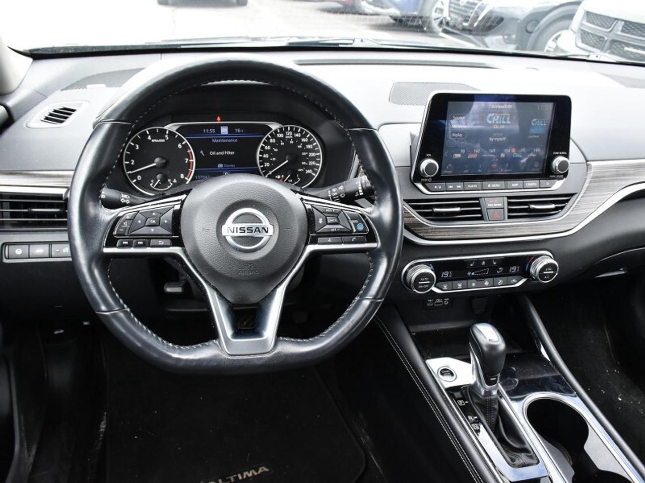 2021 Nissan Altima 2.5 Platinum AWD   Leather   Navi   Roof Photo