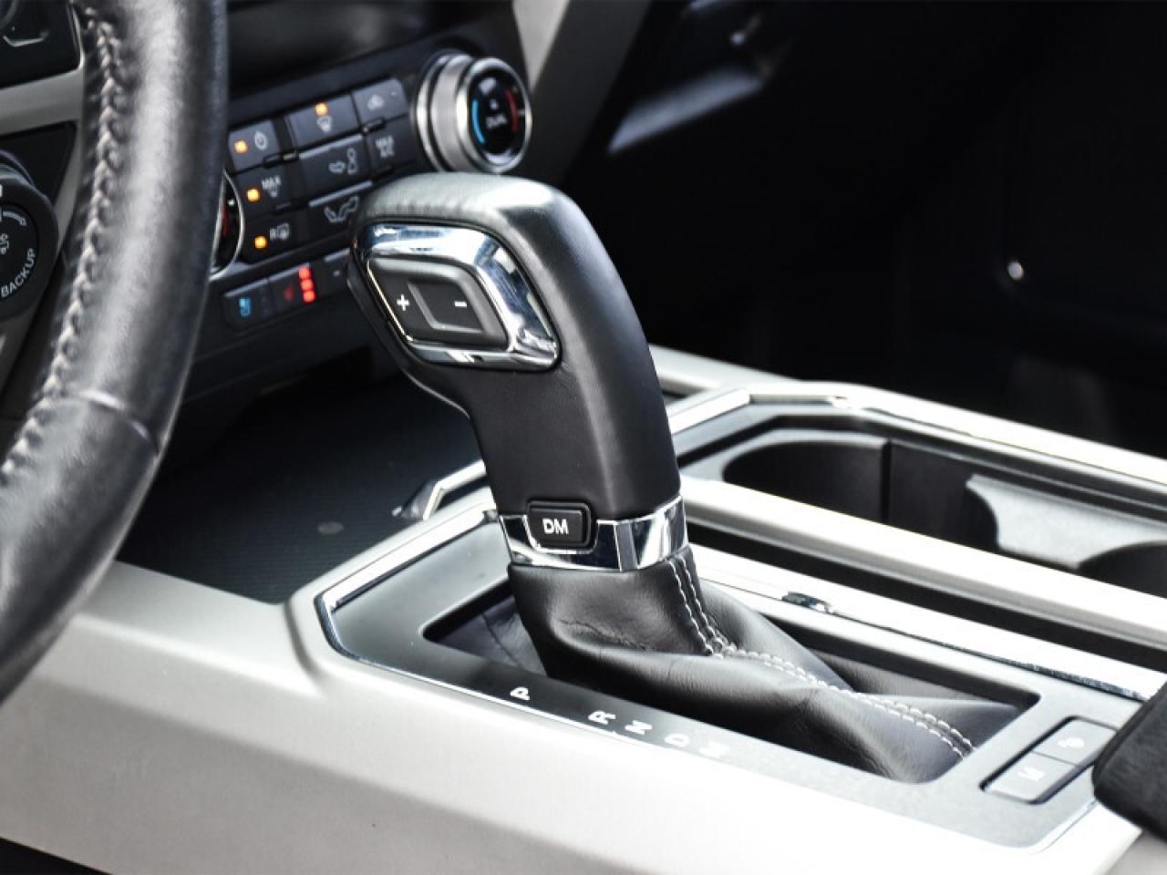 2020 Ford F-150 Lariat Photo