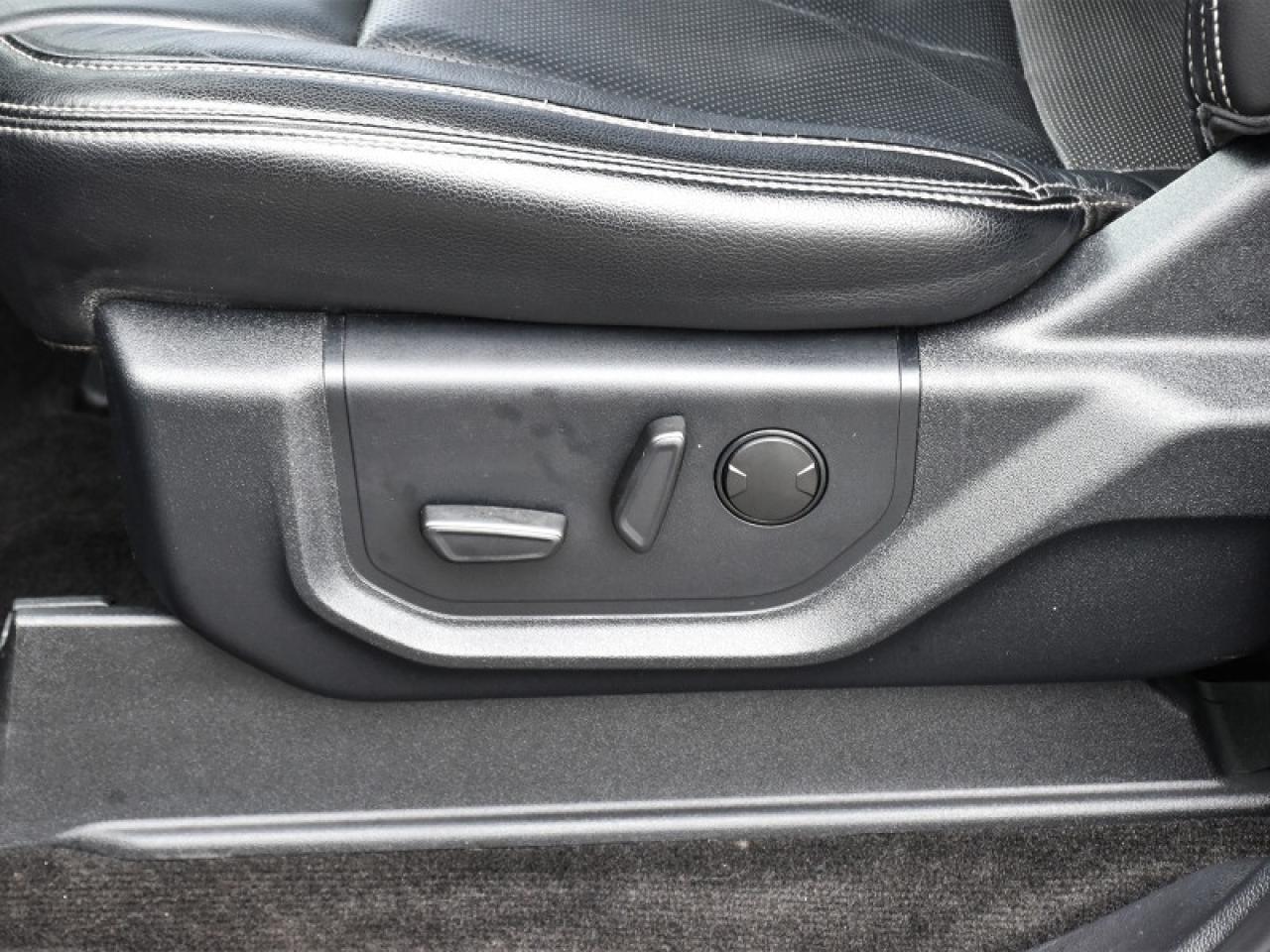 2020 Ford F-150 Lariat Photo