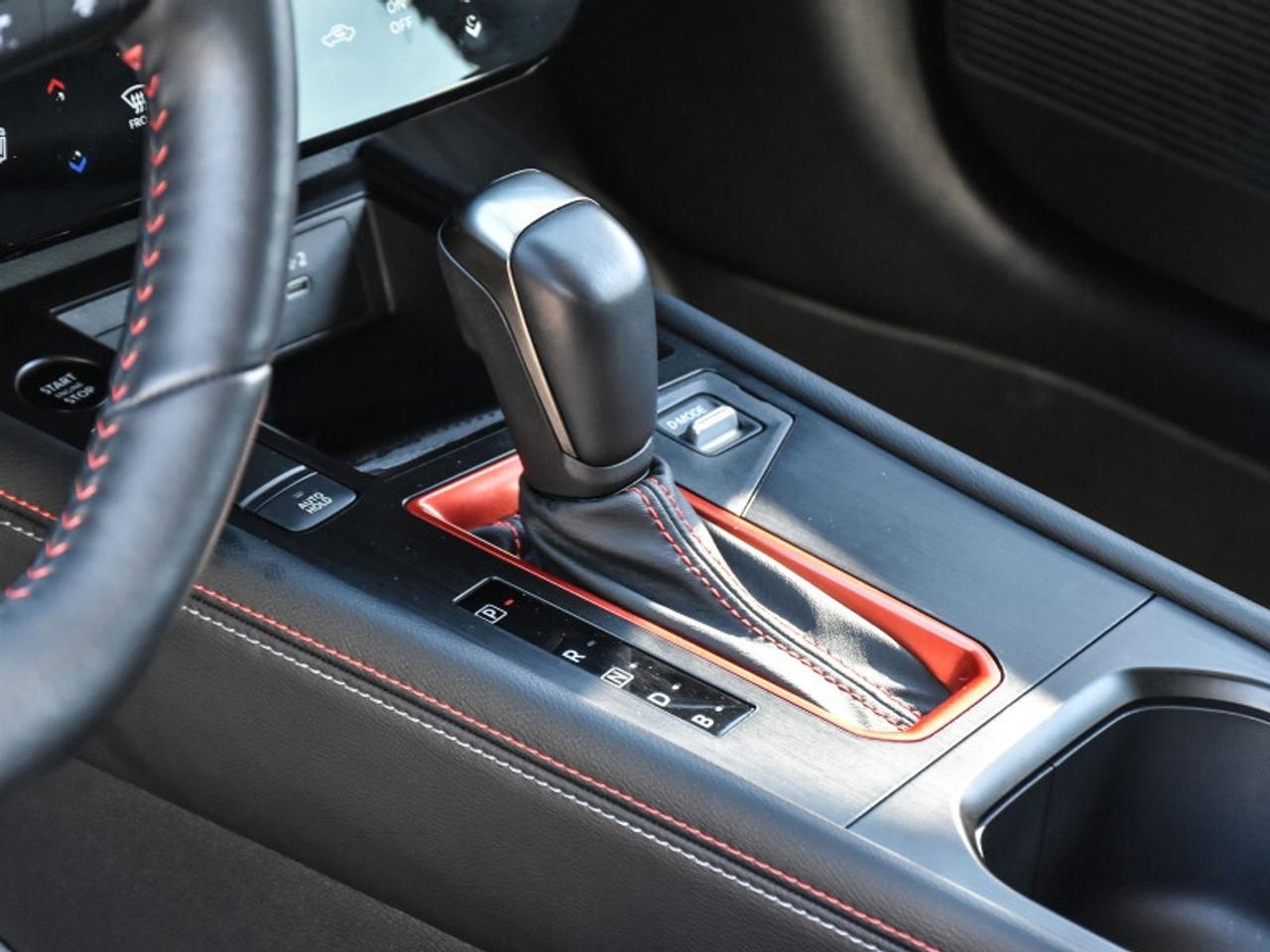 2025 Nissan Kicks SR Premium AWD  Leather   Roof   Bose   CarPlay Photo