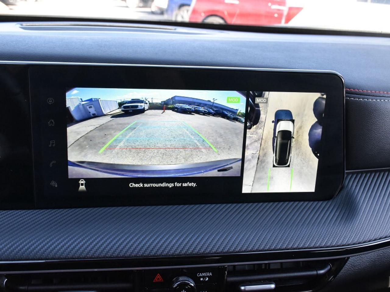 2025 Nissan Kicks SR Premium AWD  Leather   Roof   Bose   CarPlay Photo