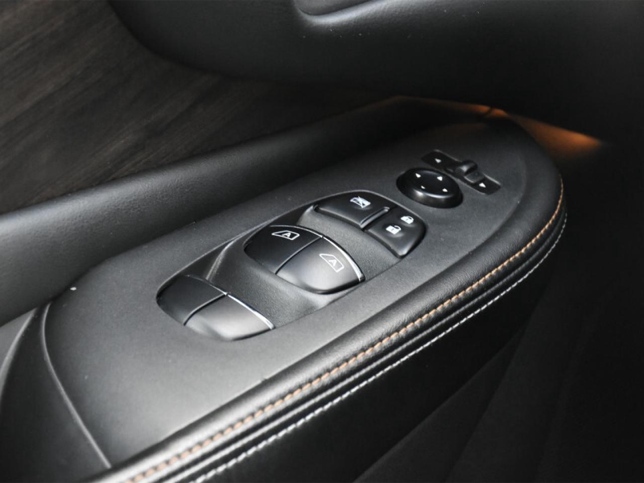 2021 Nissan Murano Platinum AWD-Leather  Cool Seats  Roof  Navi! Photo