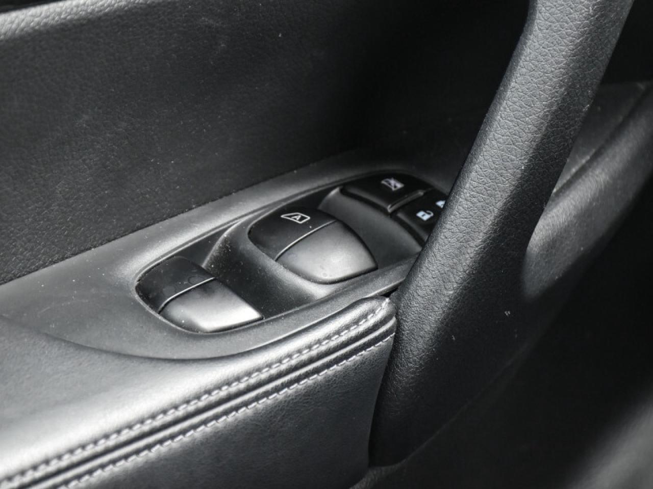 2020 Nissan Rogue S Special Edition   CarPlay   Android Auto   Cruis Photo