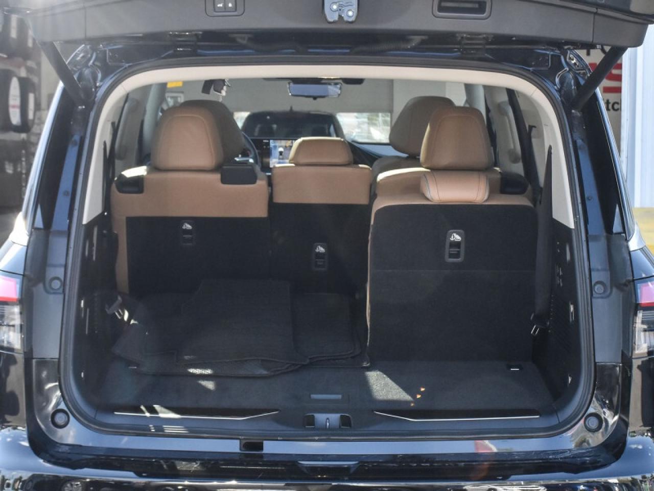 2025 Infiniti QX80 SENSORY AWD   Brown Leather  Navi   Sunroof  Adapt Photo