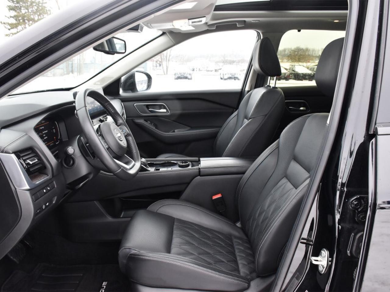 2024 Nissan Rogue Platinum AWD-Leather  Roof  Heads Up Display  Full Photo