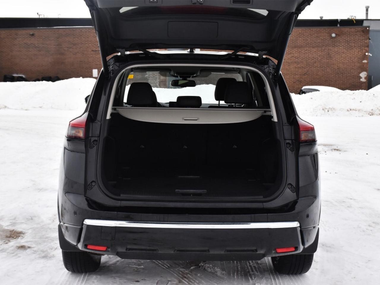 2024 Nissan Rogue Platinum AWD-Leather  Roof  Heads Up Display  Full Photo