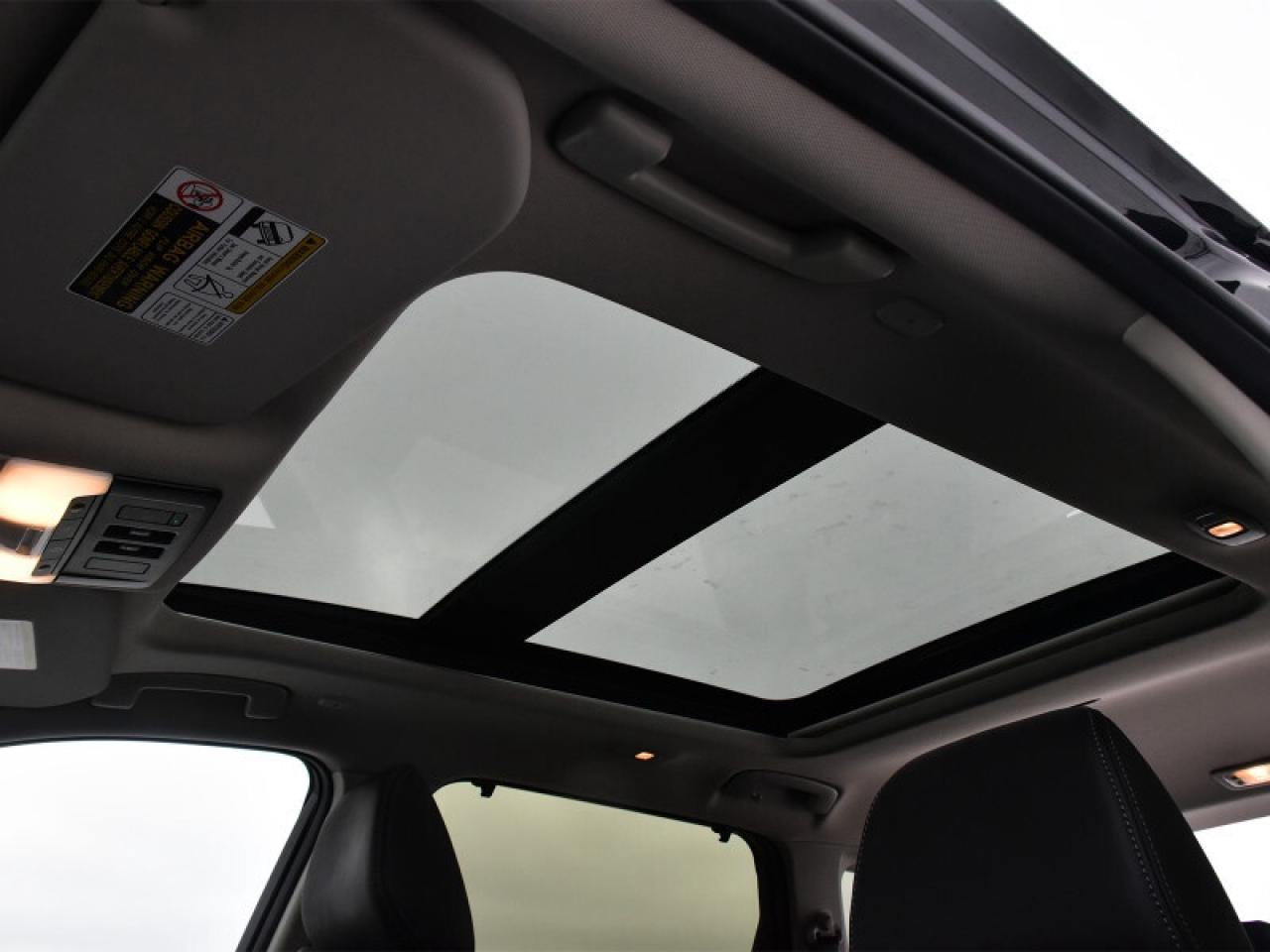 2024 Nissan Rogue Platinum AWD-Leather  Roof  Heads Up Display  Full Photo