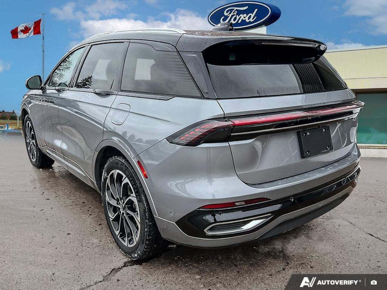 2024 Lincoln Nautilus Reserve   ONE OWNER   LOW KMS   MOONROOF ONE OWNER Photo