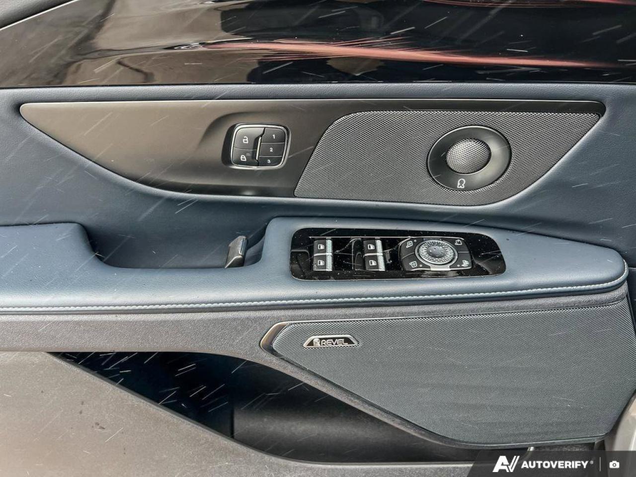 2024 Lincoln Nautilus Reserve   ONE OWNER   LOW KMS   MOONROOF ONE OWNER Photo