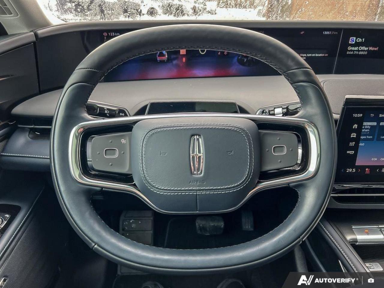 2024 Lincoln Nautilus Reserve   ONE OWNER   LOW KMS   MOONROOF ONE OWNER Photo