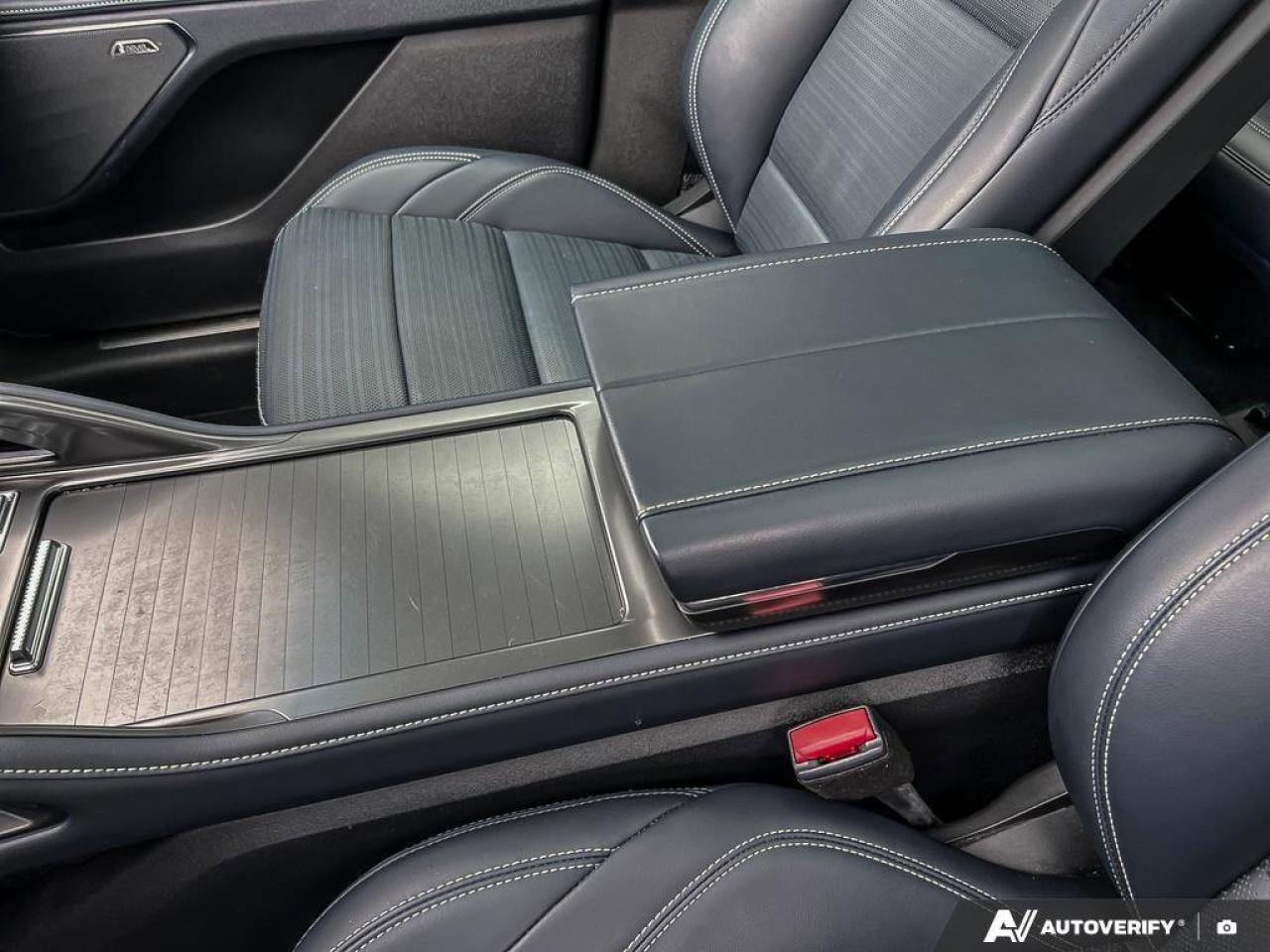 2024 Lincoln Nautilus Reserve   ONE OWNER   LOW KMS   MOONROOF ONE OWNER Photo