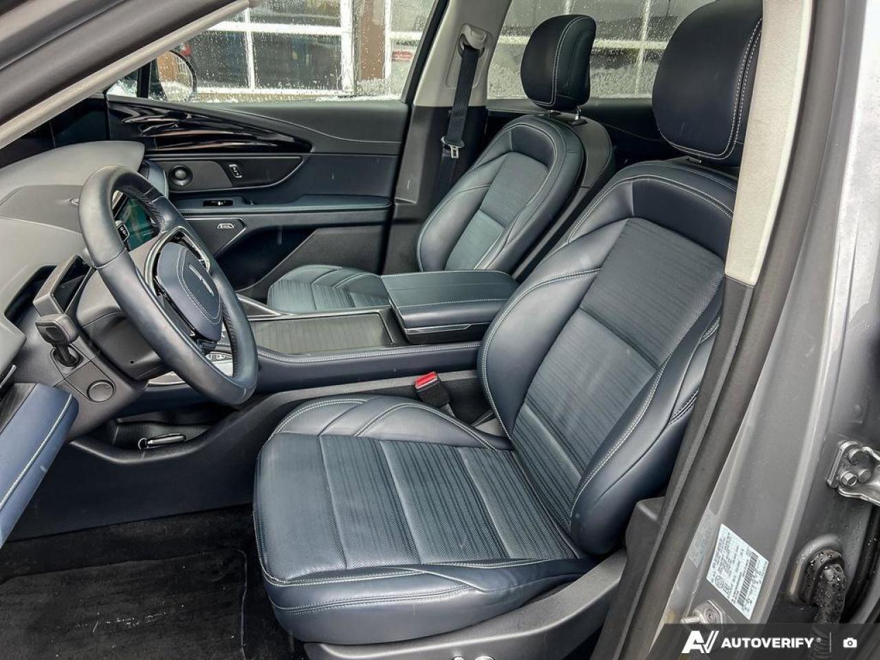 2024 Lincoln Nautilus Reserve   ONE OWNER   LOW KMS   MOONROOF ONE OWNER Photo