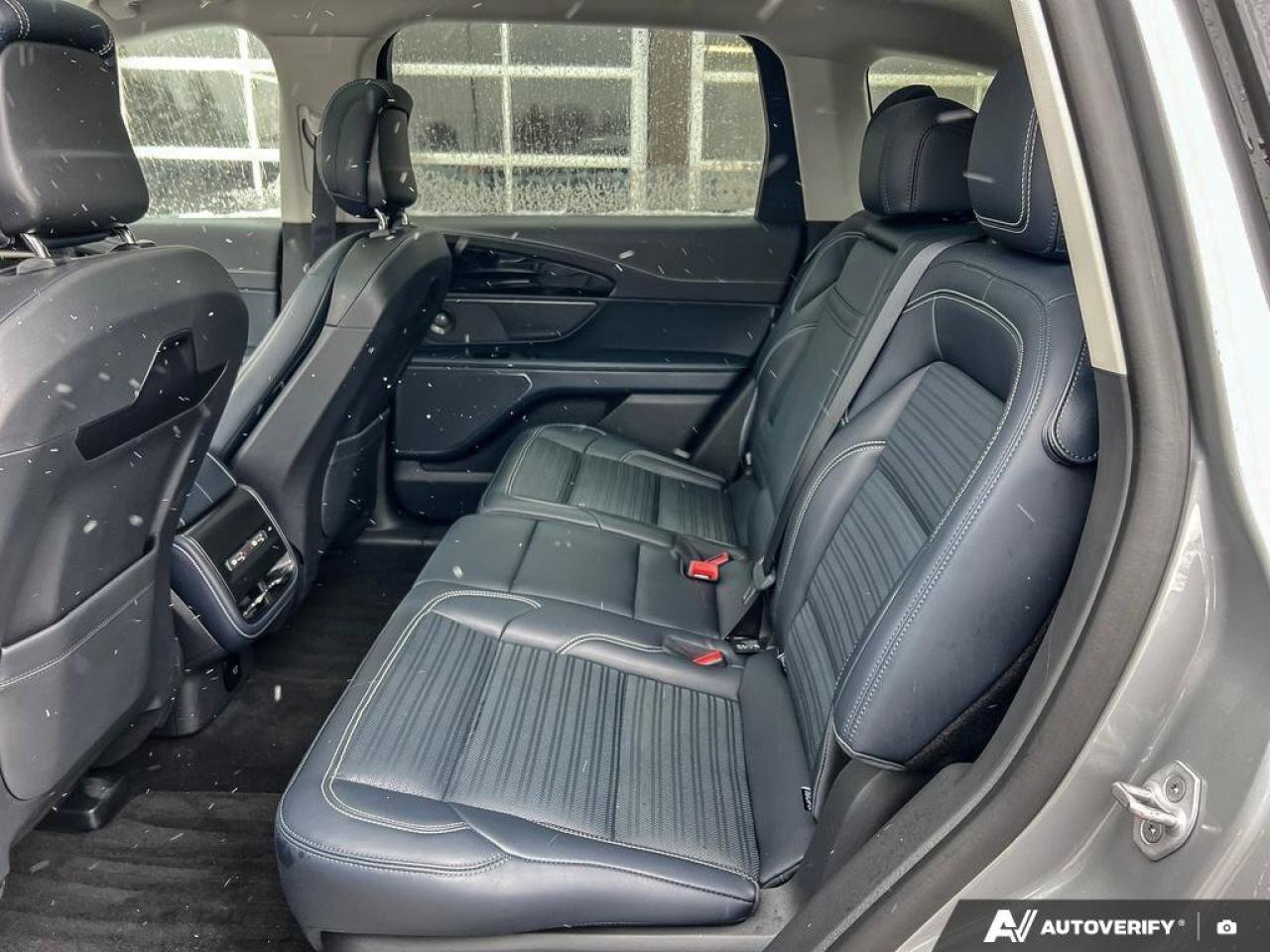 2024 Lincoln Nautilus Reserve   ONE OWNER   LOW KMS   MOONROOF ONE OWNER Photo