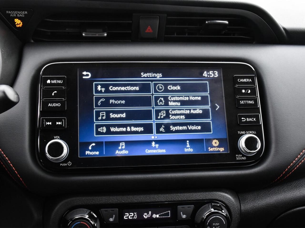 2023 Nissan Kicks SR   Heated Seats   Remote Start   Apple CarPlay Photo