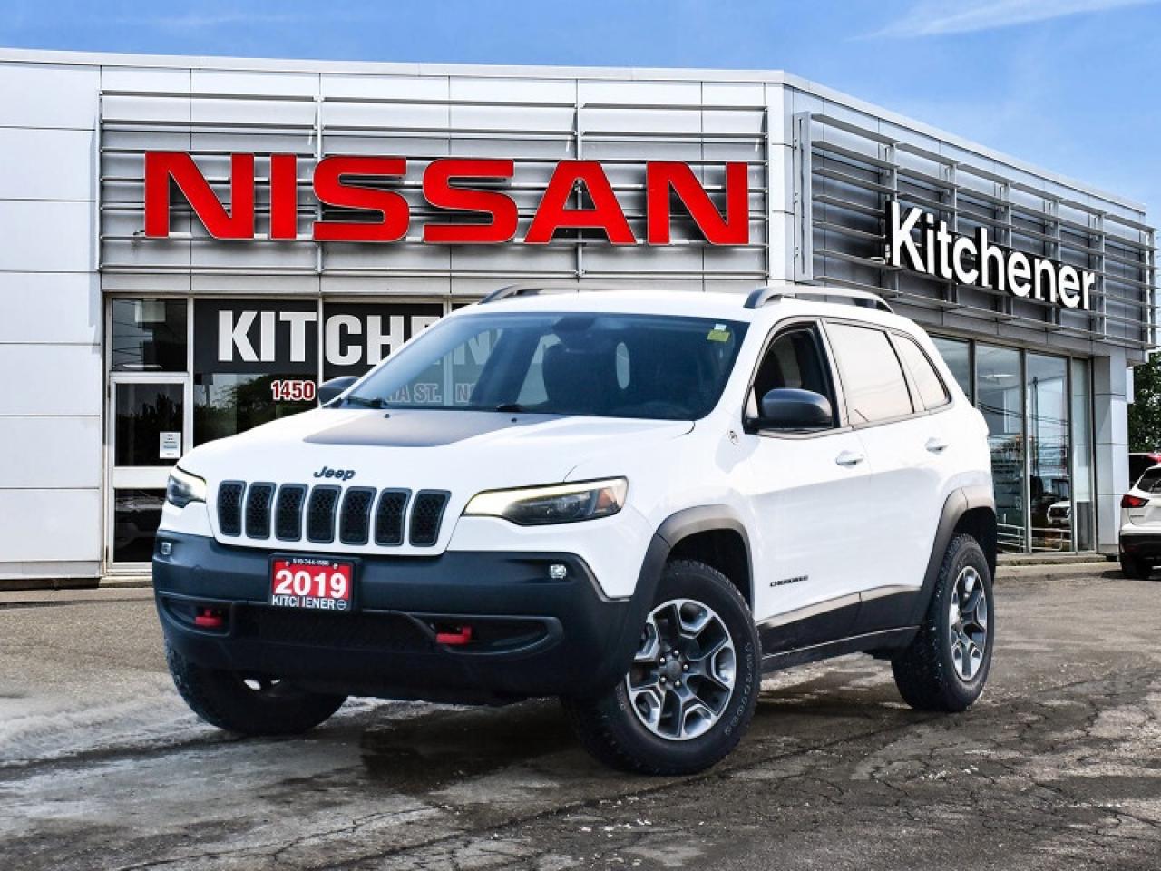 2019 Jeep Cherokee Trailhawk   Leather   CarPlay   Android Auto   Hea Photo