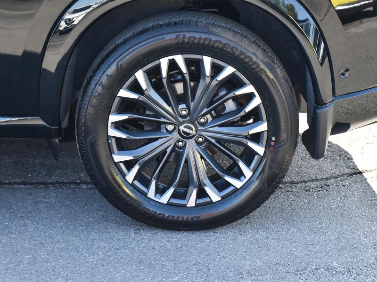 2024 Nissan Rogue Platinum AWD-Leather  Roof  Heads Up Display  Full Photo