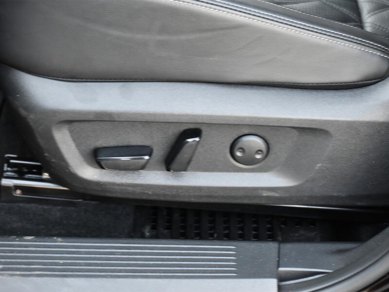 2024 Nissan Rogue Platinum AWD-Leather  Roof  Heads Up Display  Full Photo