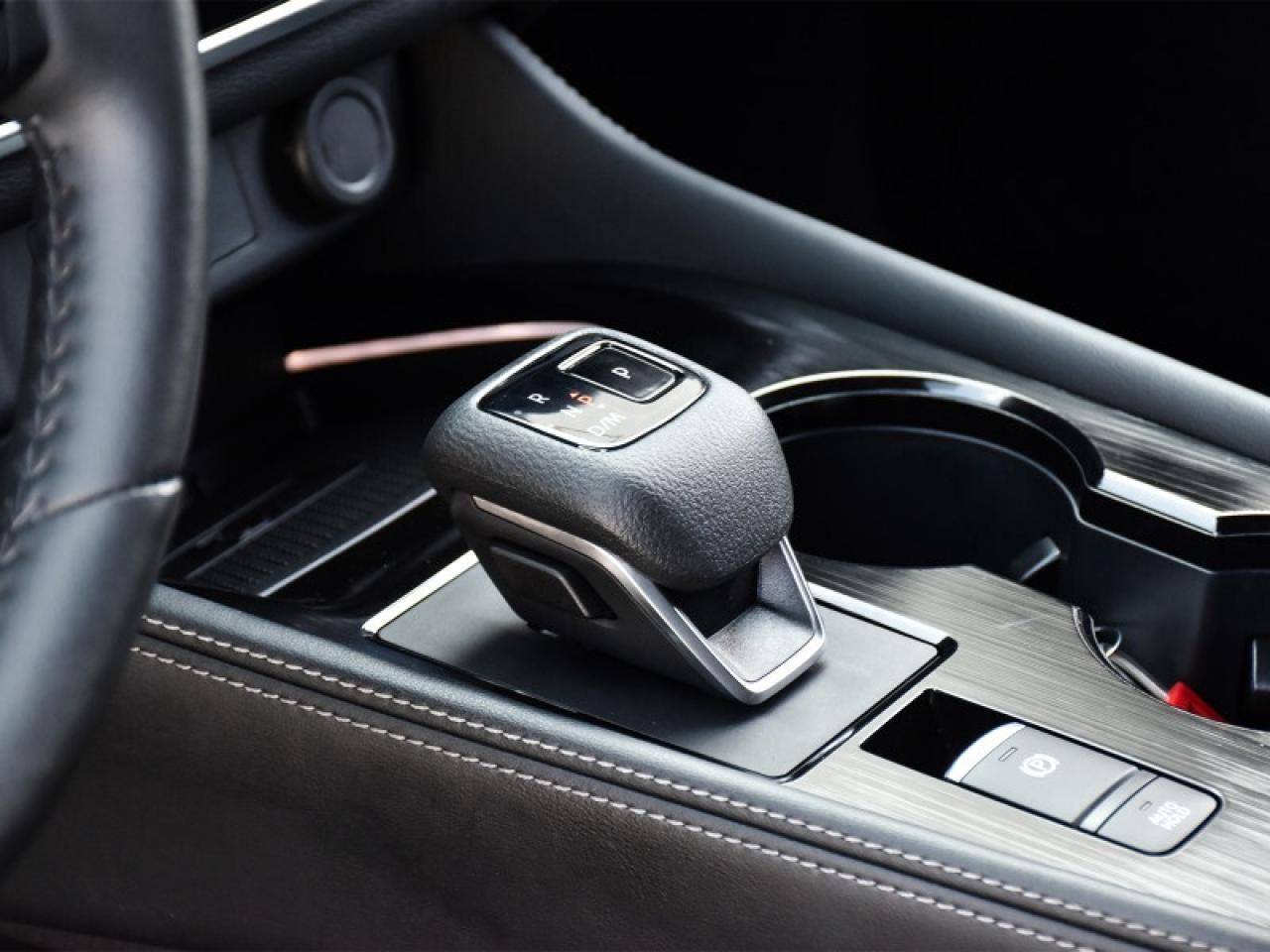 2024 Nissan Rogue Platinum AWD-Leather  Roof  Heads Up Display  Full Photo