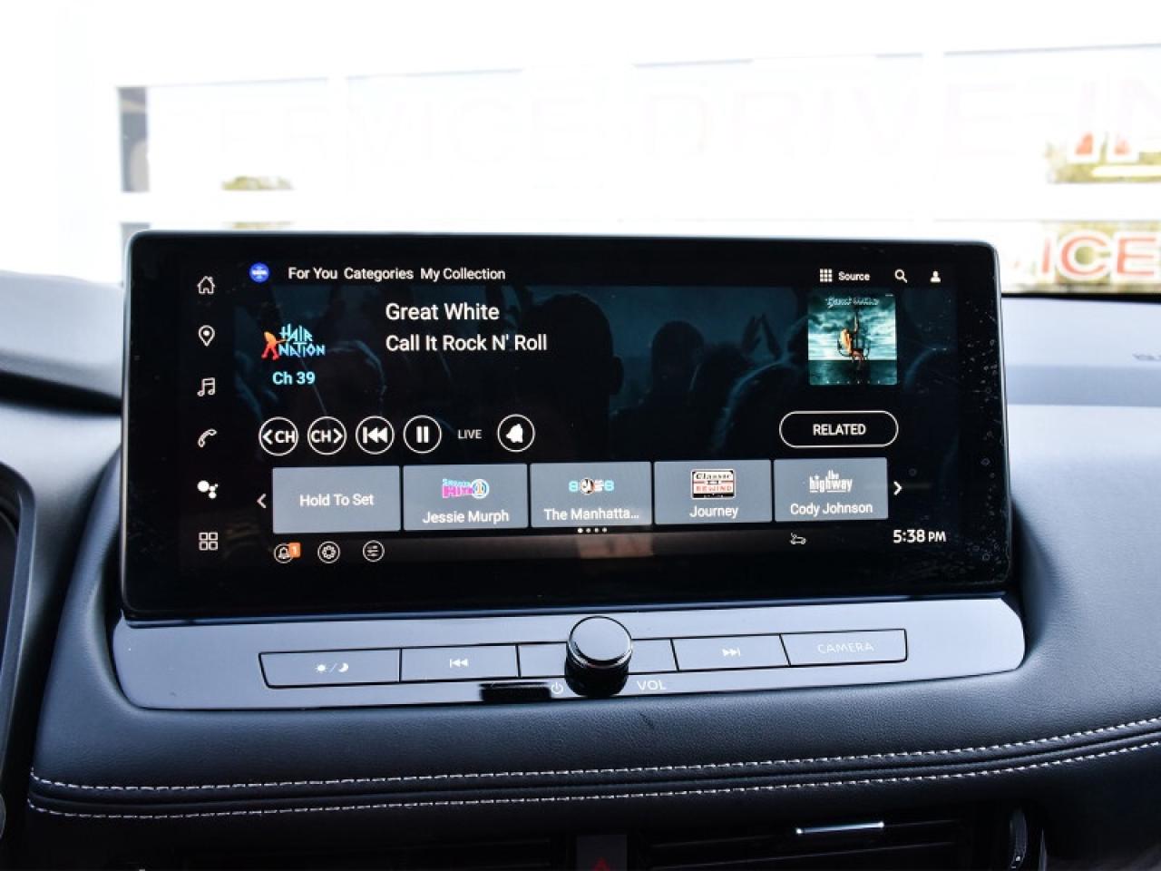 2024 Nissan Rogue Platinum AWD-Leather  Roof  Heads Up Display  Full Photo