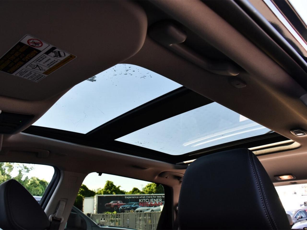 2024 Nissan Rogue Platinum AWD-Leather  Roof  Heads Up Display  Full Photo