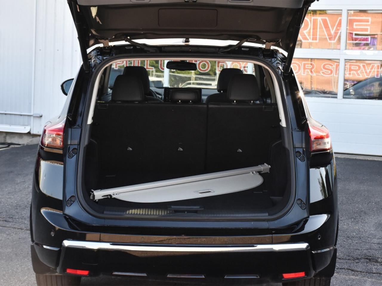 2024 Nissan Rogue Platinum AWD-Leather  Roof  Heads Up Display  Full Photo