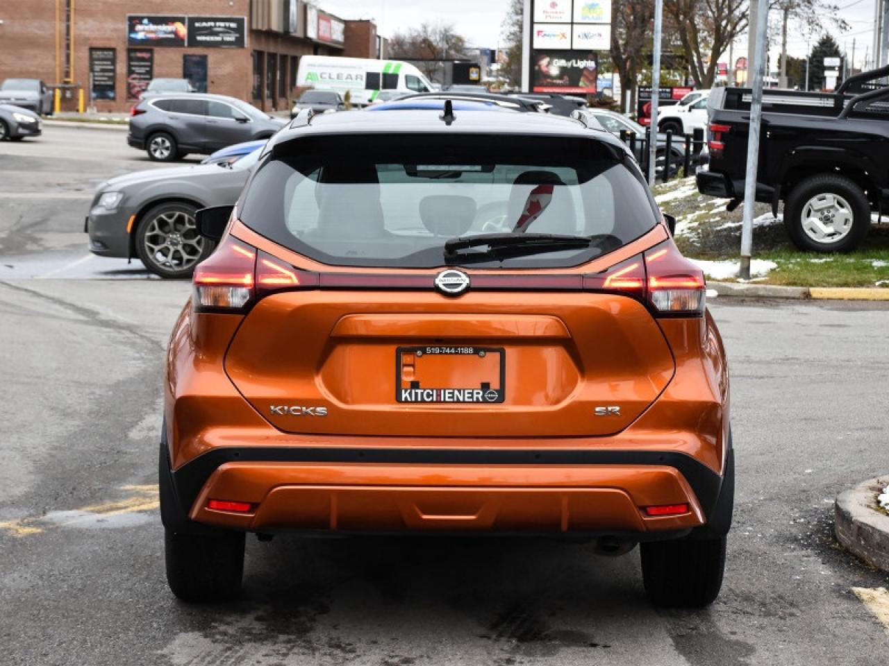 2021 Nissan Kicks SR  Carplay   Android Auto   Heated Seats & Steeri Photo