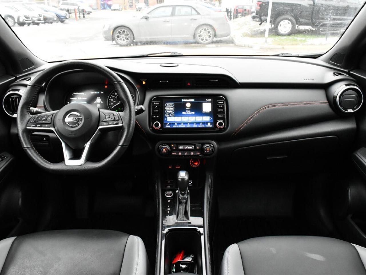 2021 Nissan Kicks SR  Carplay   Android Auto   Heated Seats & Steeri Photo