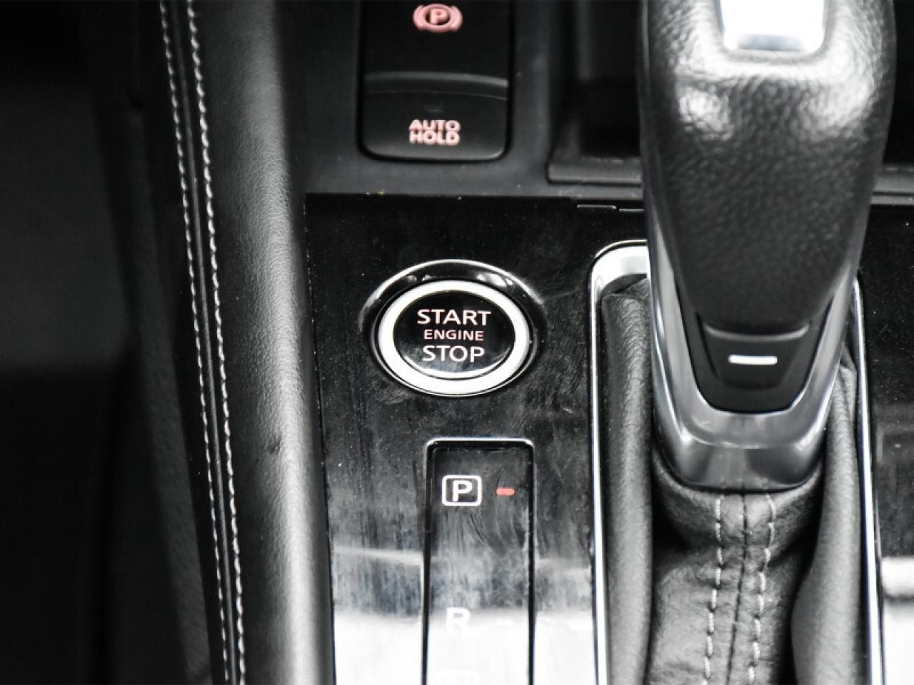 2021 Nissan Kicks SR  Carplay   Android Auto   Heated Seats & Steeri Photo