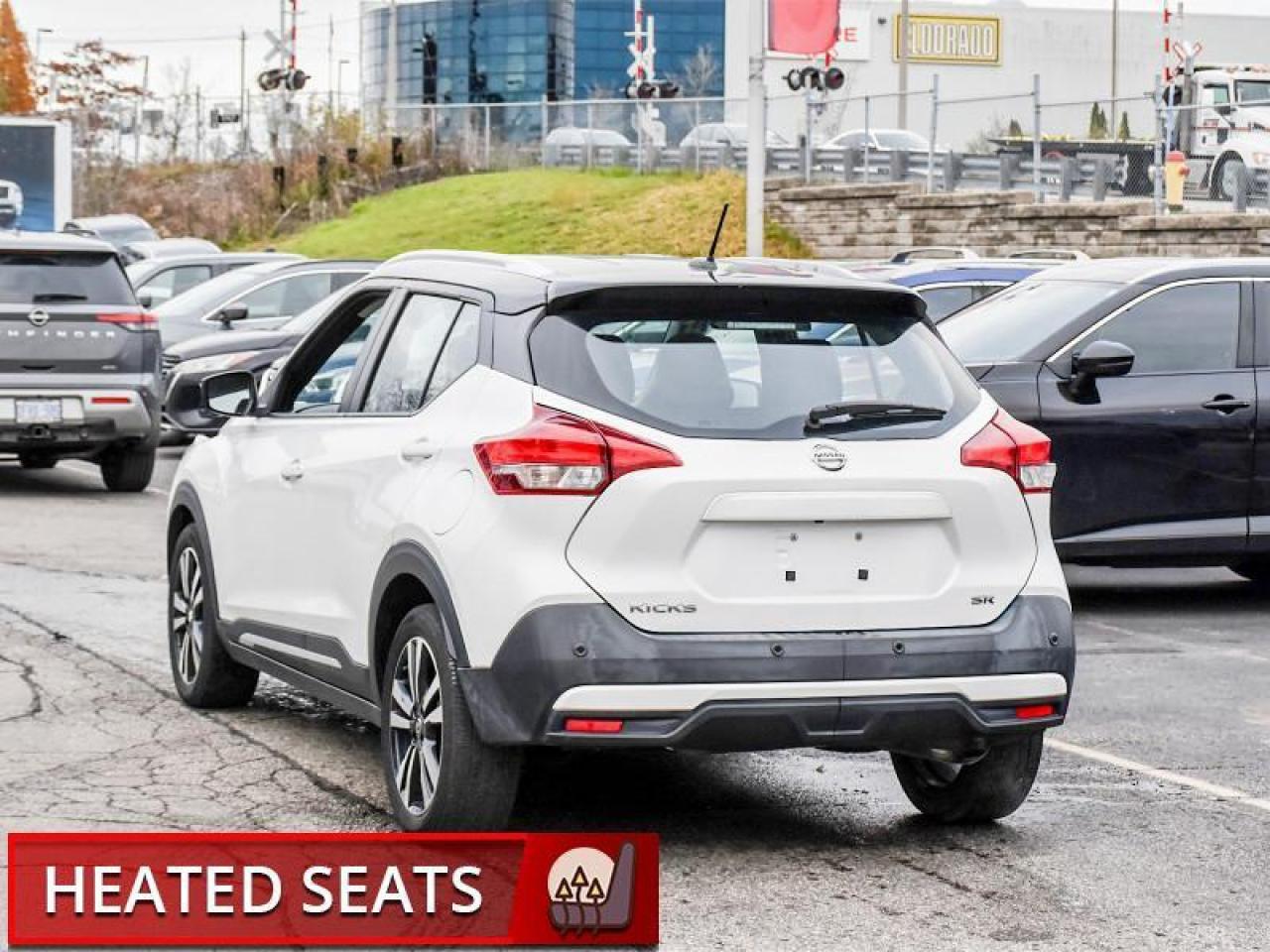 2020 Nissan Kicks SR  Carplay, Android Auto, Remote Start, Remote St Photo