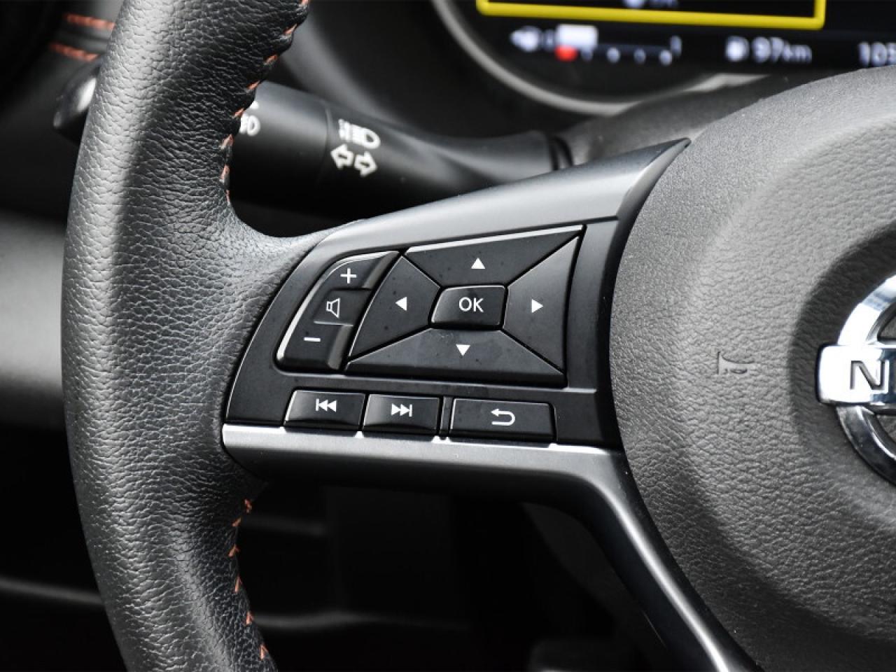 2020 Nissan Kicks SR  Carplay, Android Auto, Remote Start, Remote St Photo